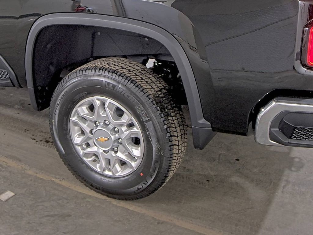 2025 Chevrolet Silverado 3500