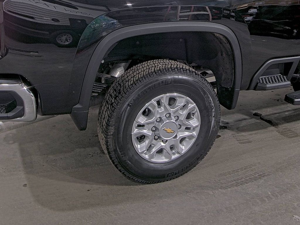 2025 Chevrolet Silverado 3500