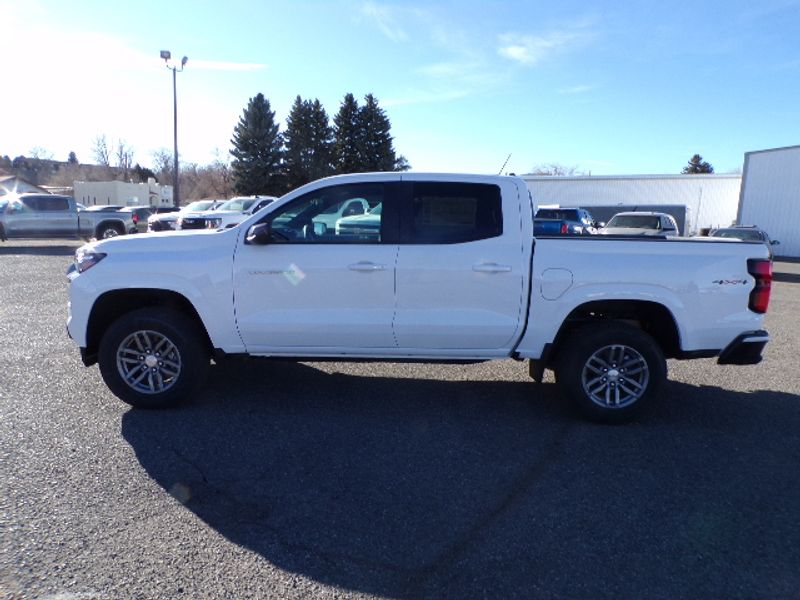 New 2024 Chevrolet Colorado  LT Trucks