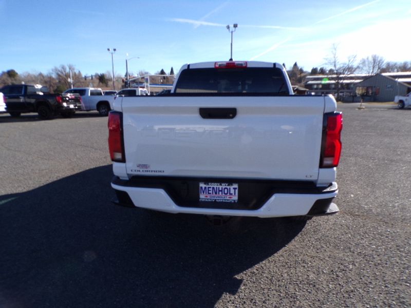 2024 Chevrolet Colorado