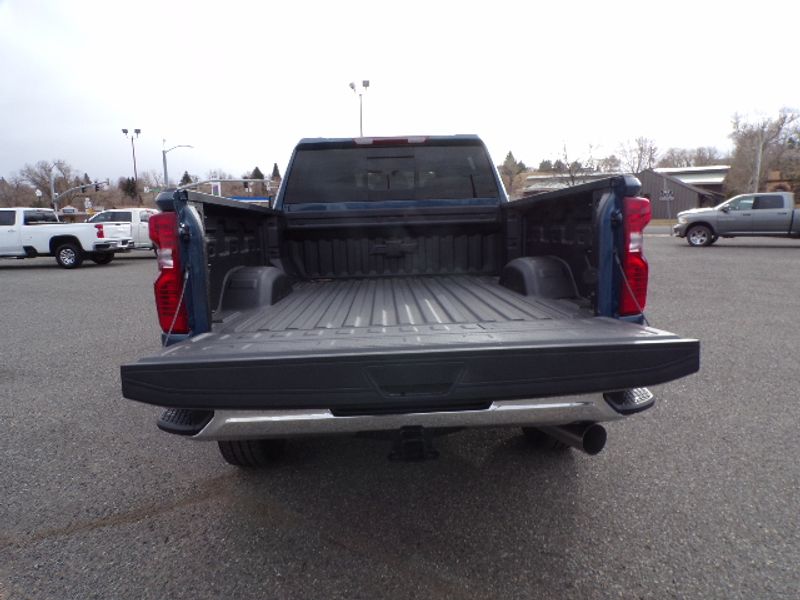 2025 Chevrolet Silverado 3500