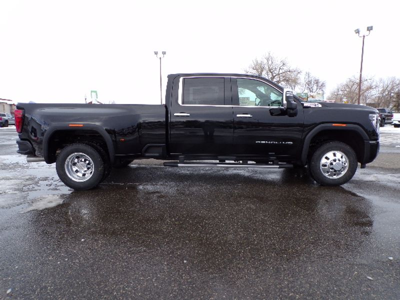 2025 GMC Sierra 3500