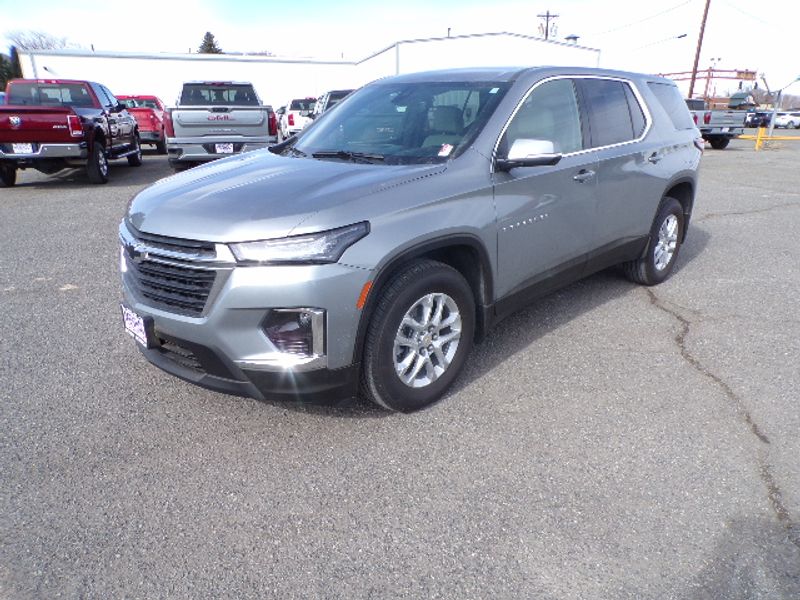 Used 2024 Chevrolet Traverse Limited LS SUVs