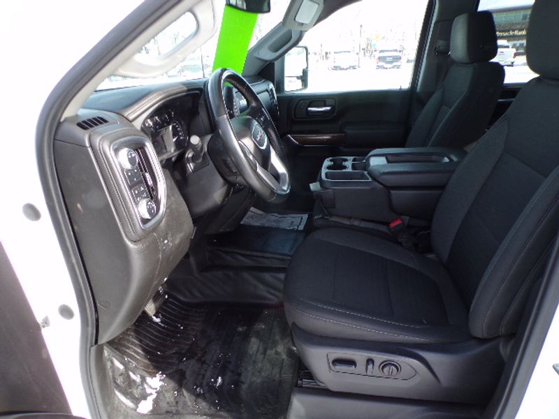 2023 GMC Sierra 3500