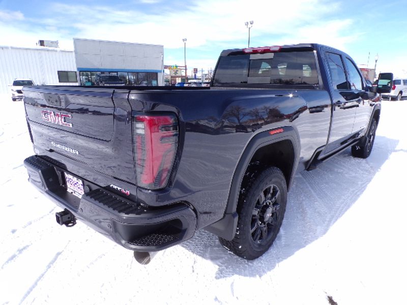 2025 GMC Sierra 3500