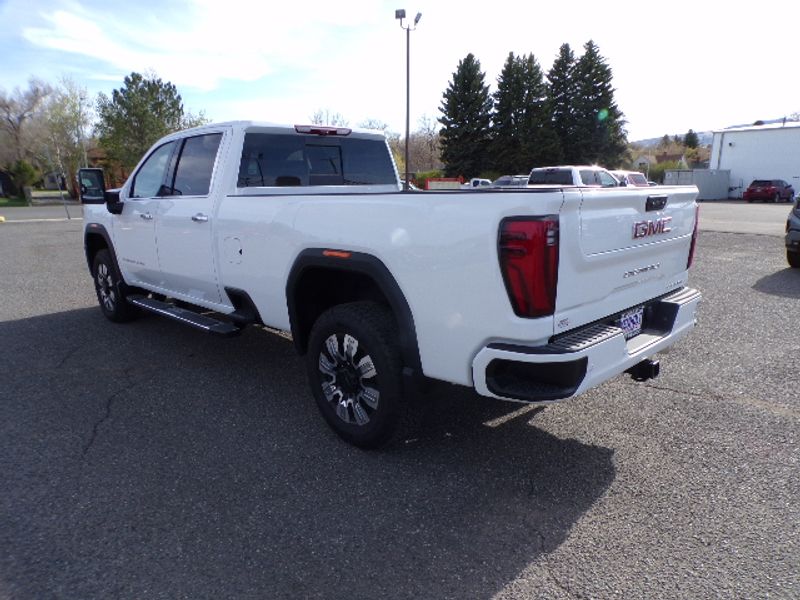 2025 GMC Sierra 3500