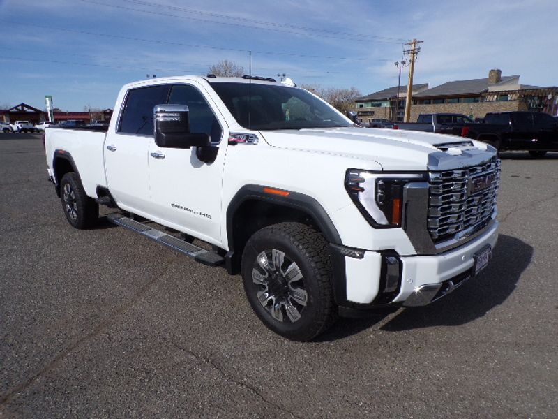 2025 GMC Sierra 3500