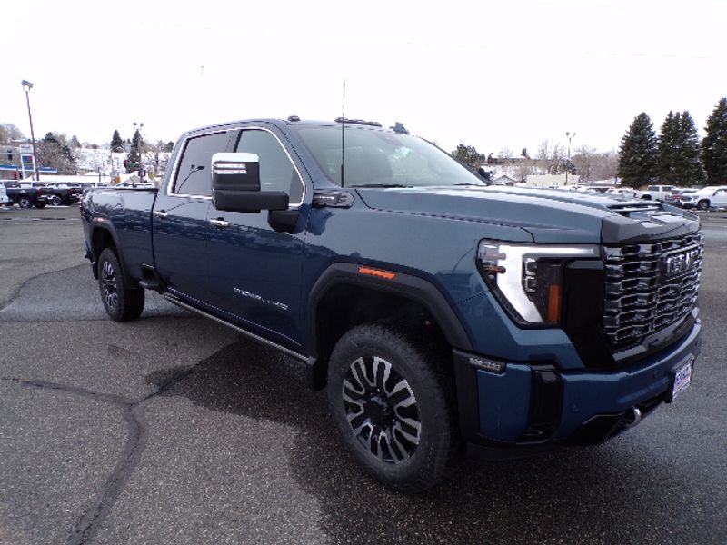 2025 GMC Sierra 3500
