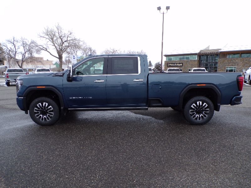 2025 GMC Sierra 3500