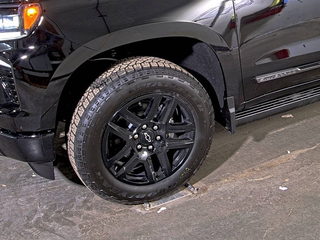 2025 Chevrolet Silverado 1500