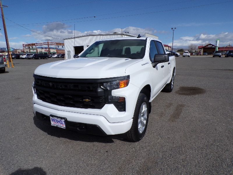 New 2025 Chevrolet Silverado 1500 Custom Trucks