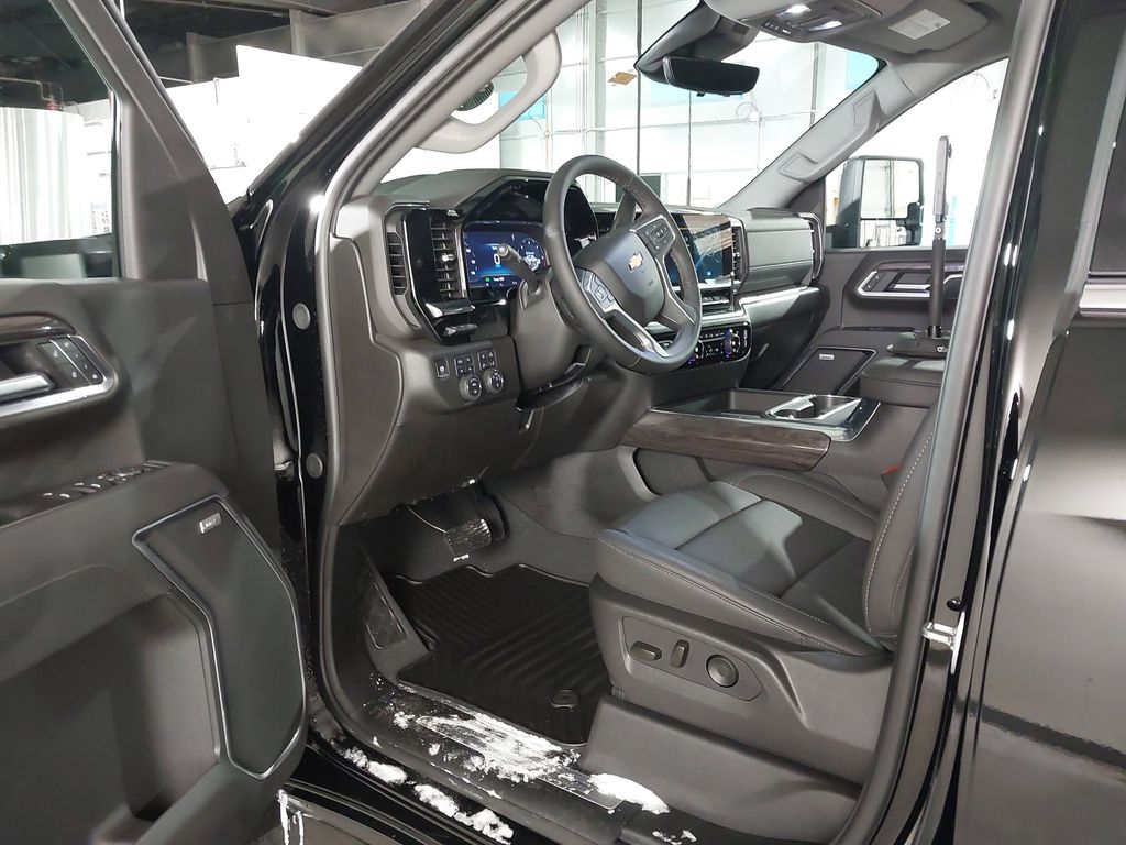2025 Chevrolet Silverado 2500