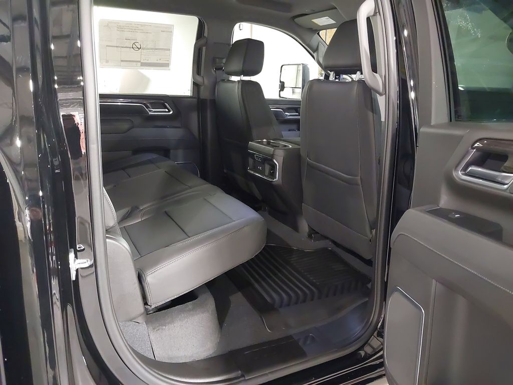 2025 Chevrolet Silverado 2500