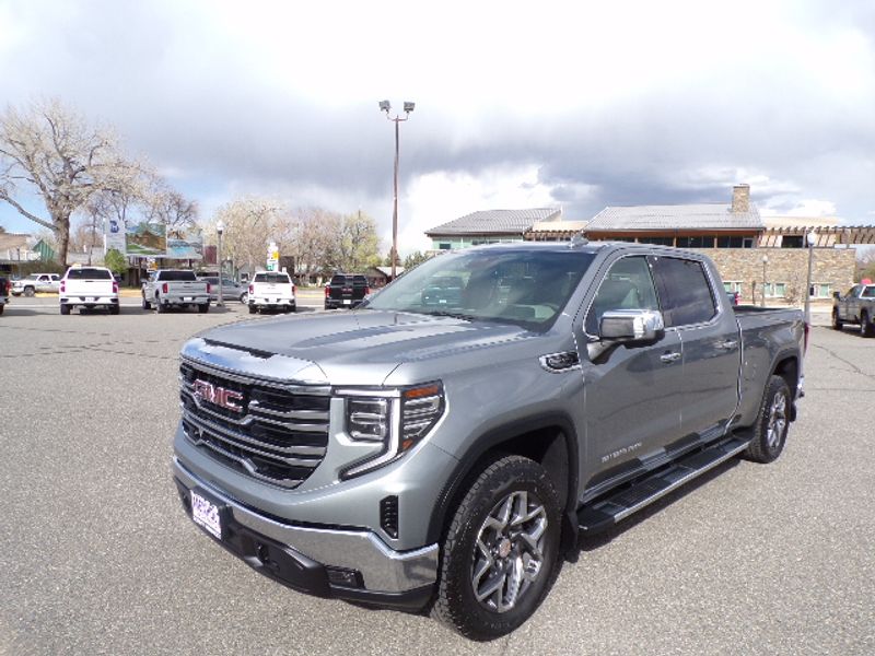 New 2025 GMC Sierra 1500 SLT Trucks