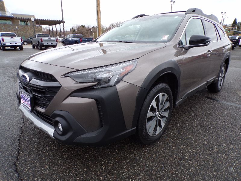 Used 2024 Subaru Outback Limited SUVs