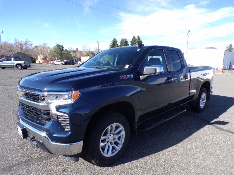 Used 2023 Chevrolet Silverado 1500 LT Trucks