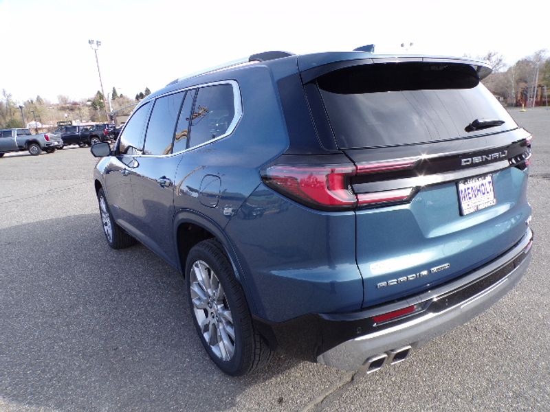 2025 GMC Acadia