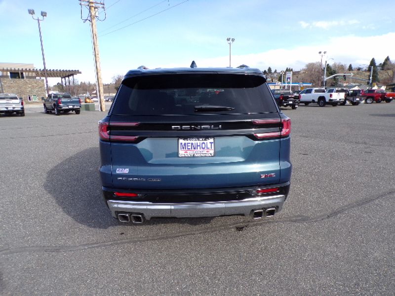 2025 GMC Acadia