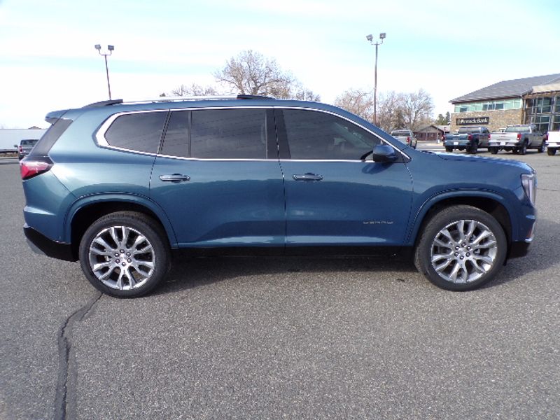 2025 GMC Acadia