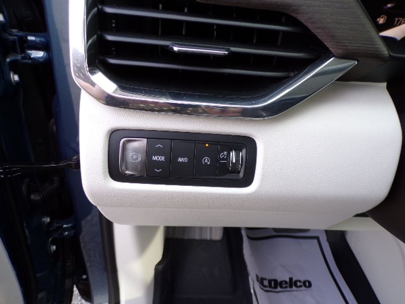 2025 GMC Acadia