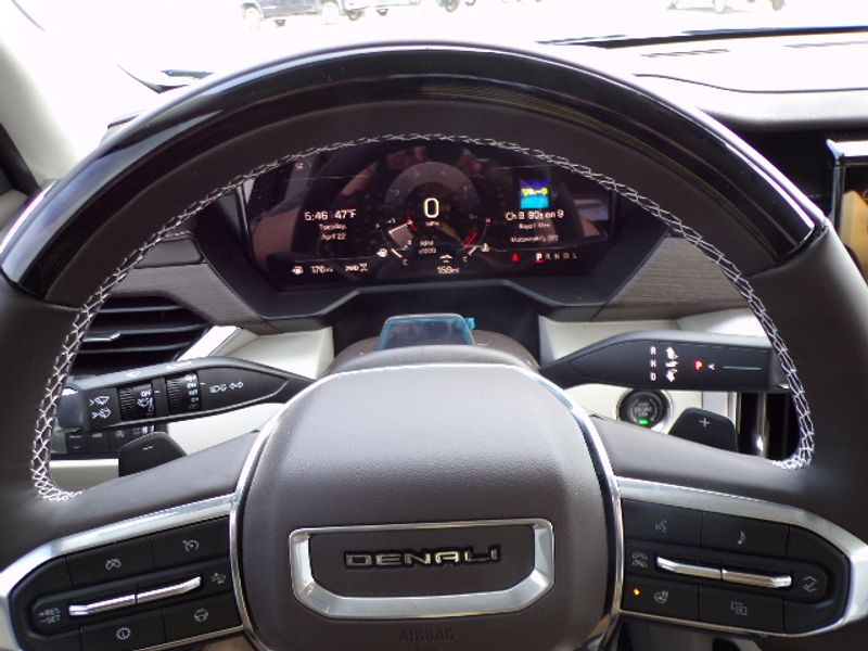 2025 GMC Acadia