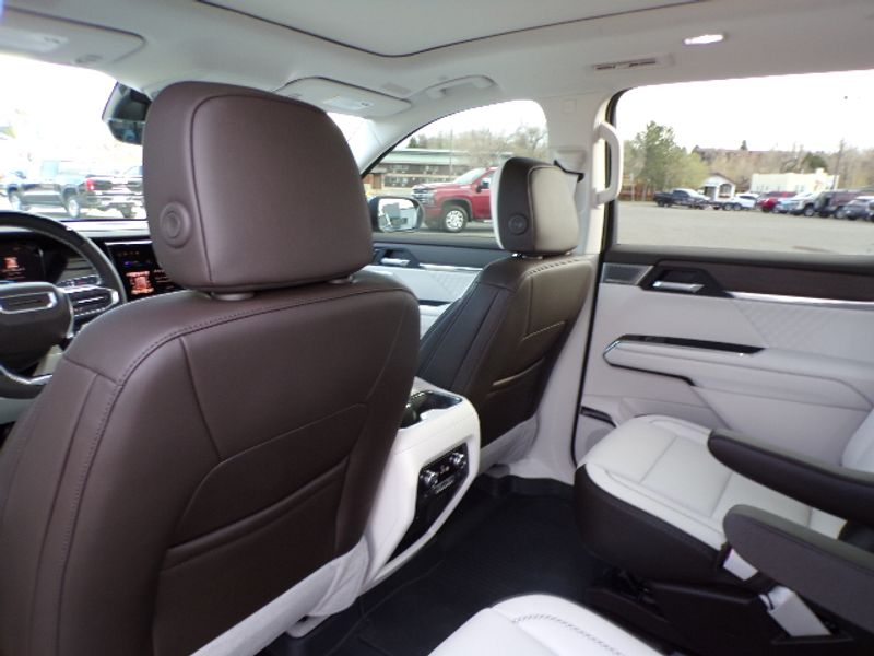 2025 GMC Acadia