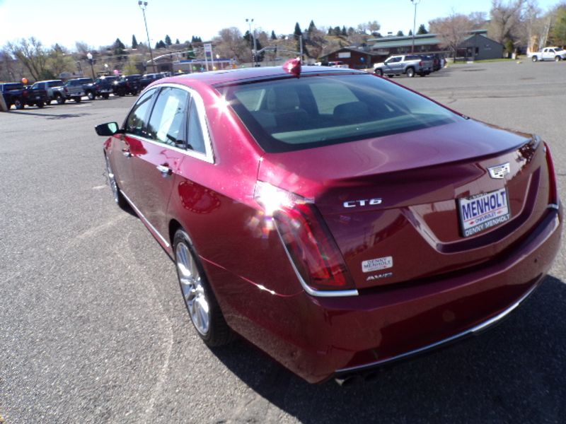 2017 Cadillac CT6