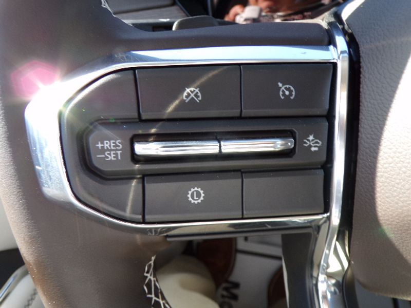 2025 GMC Acadia