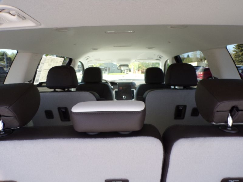 2025 GMC Acadia