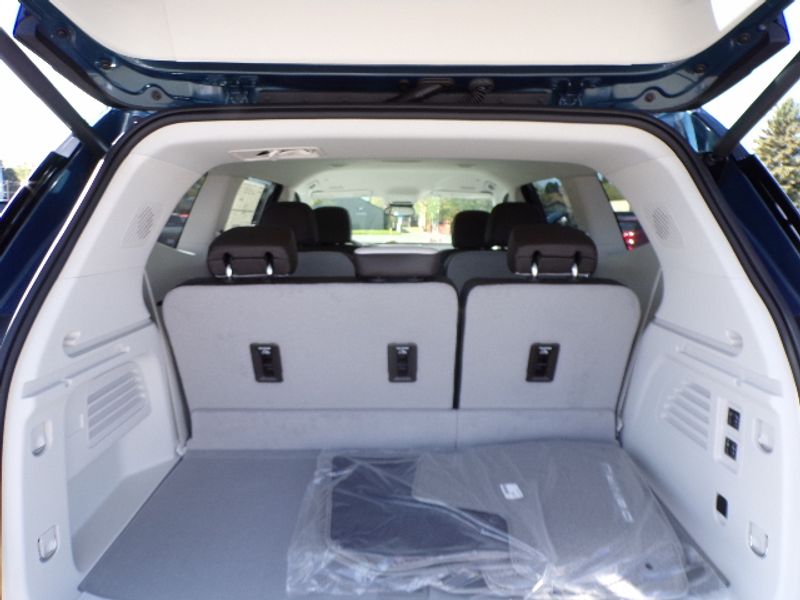 2025 GMC Acadia