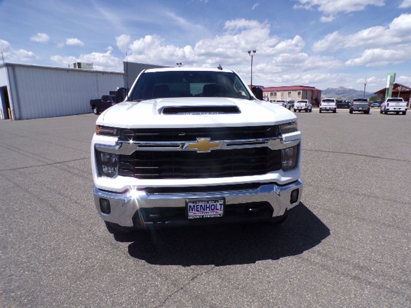 2024 Chevrolet Silverado 3500