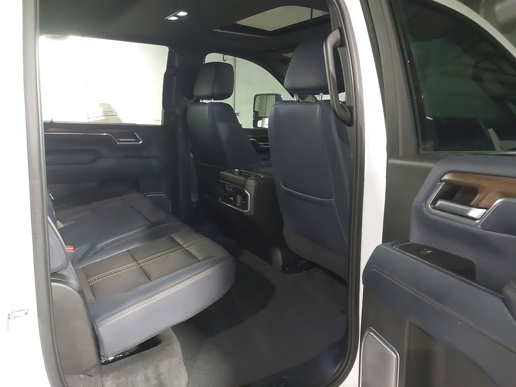 2024 Chevrolet Silverado 3500