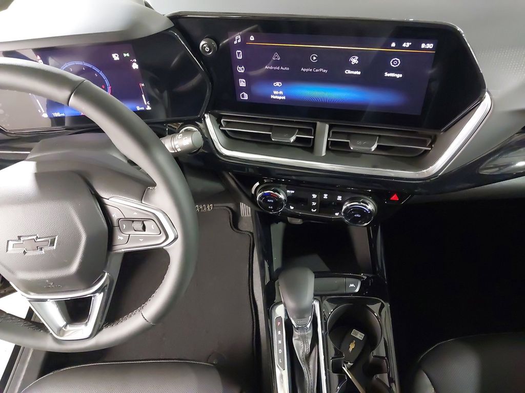2025 Chevrolet Trax