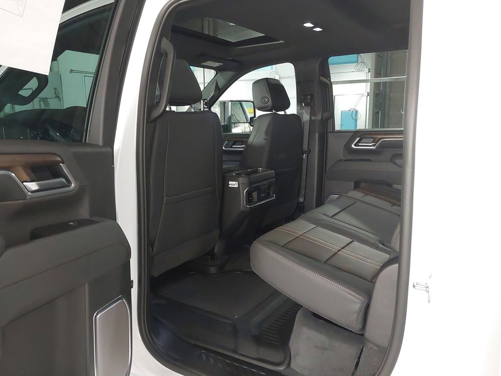 2025 Chevrolet Silverado 2500