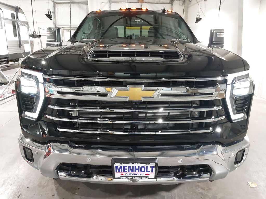 2025 Chevrolet Silverado 3500
