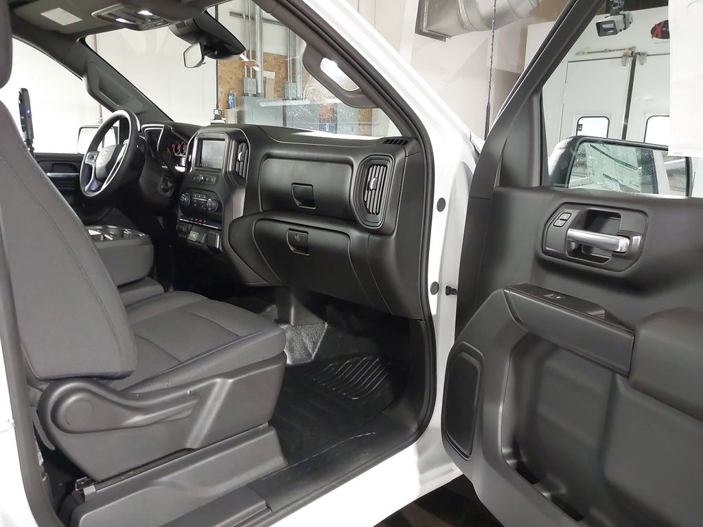 2025 Chevrolet Silverado 2500