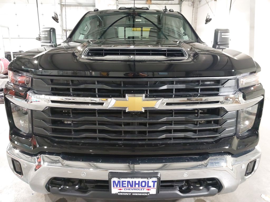 2025 Chevrolet Silverado 3500