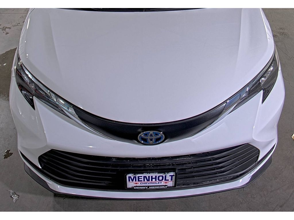 2024 Toyota Sienna