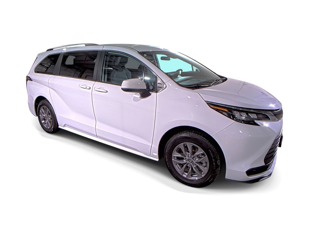 2024 Toyota Sienna