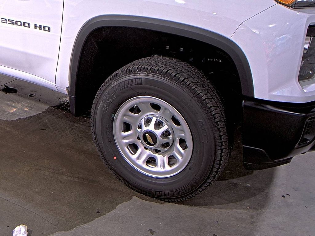 2025 Chevrolet Silverado 3500