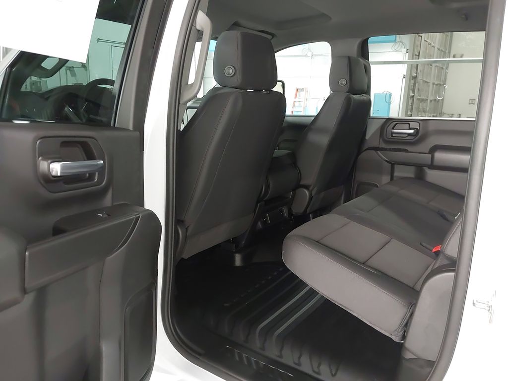 2025 Chevrolet Silverado 3500