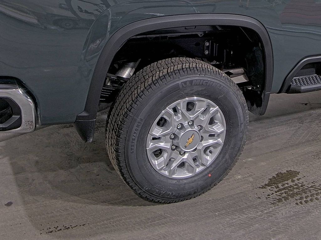 2025 Chevrolet Silverado 3500