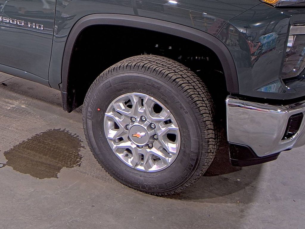 2025 Chevrolet Silverado 3500