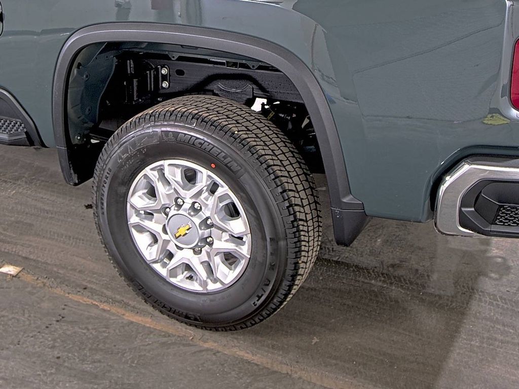 2025 Chevrolet Silverado 3500