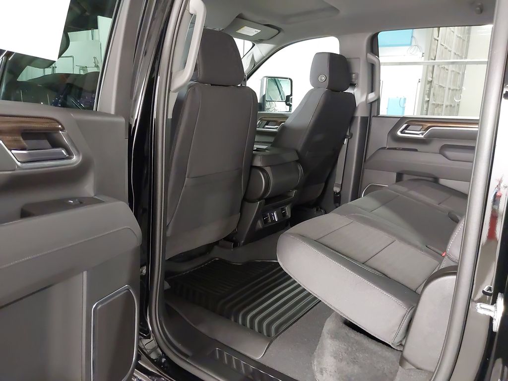 2025 Chevrolet Silverado 2500