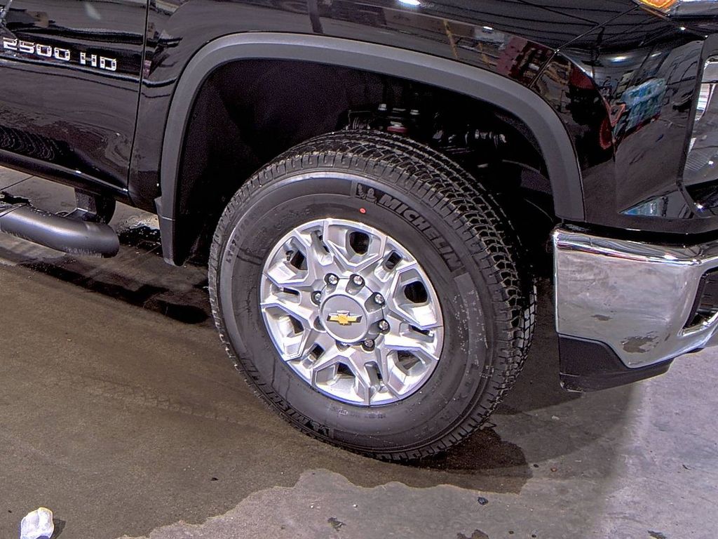 2025 Chevrolet Silverado 2500
