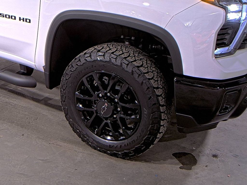 2025 Chevrolet Silverado 3500