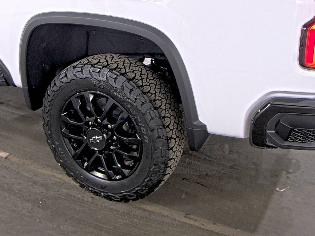 2025 Chevrolet Silverado 3500