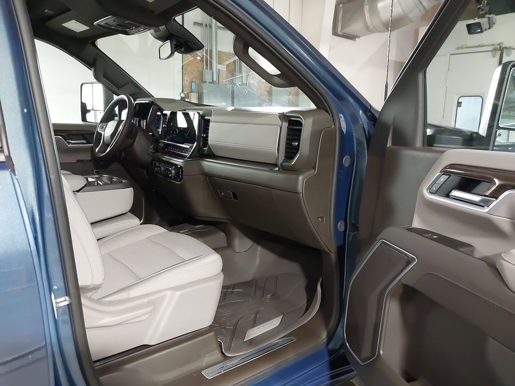 2025 Chevrolet Silverado 2500