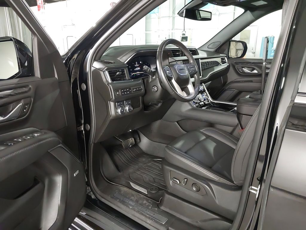 2022 GMC Yukon XL